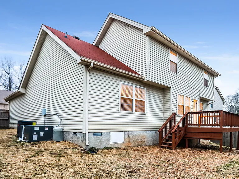 4505 Hunters Green Cir — Photo 15