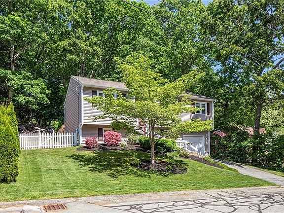 5th image of 8 Beaver Creek Ct