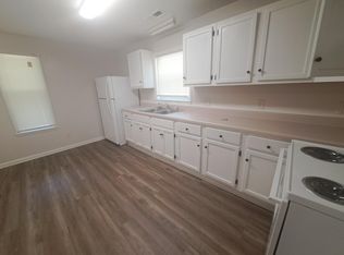 902 Pittsburg Ave, Winston Salem, NC 27105