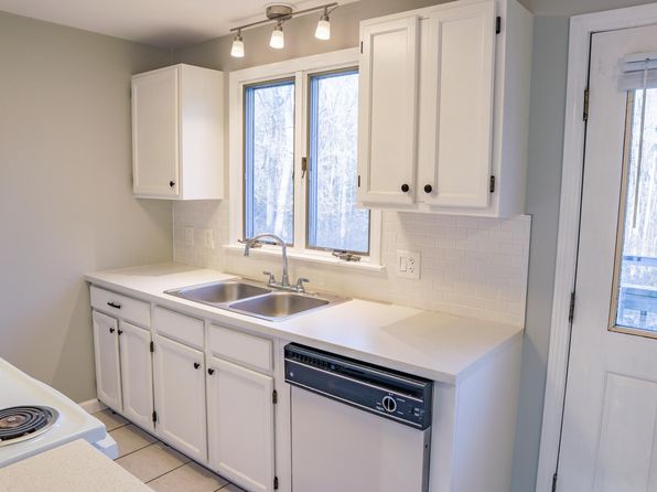 120 Young St #1
