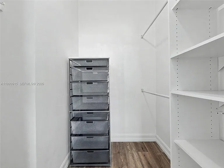 1900 N Bayshore Dr #3811 — Photo 13