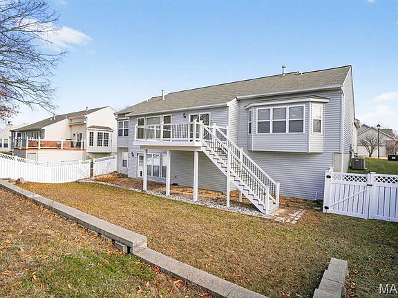 2nd image of 8074 Glen Arbor Dr