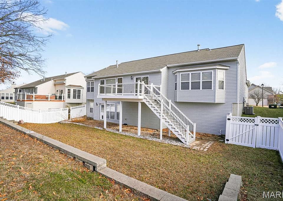 8074 Glen Arbor Dr, Lake Saint Louis, MO 63367 | Zillow
