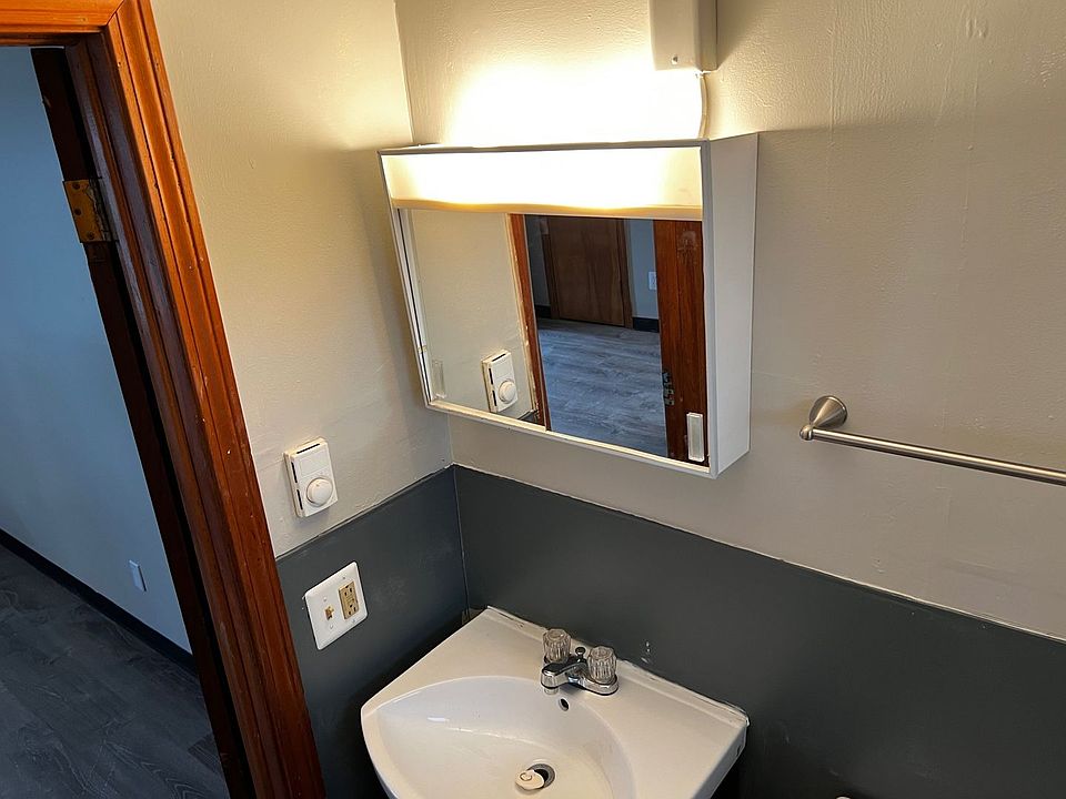 619 Springfield Street 619 Springfield St Feeding Hills MA Zillow