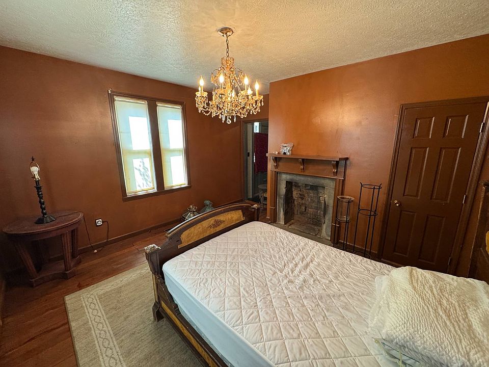 25th image of this home