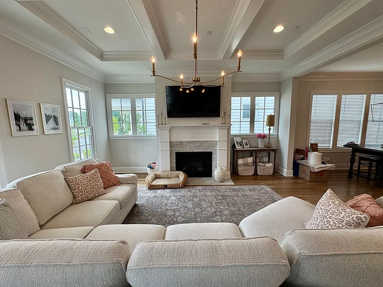 3025 Long Branch Cir — Photo 3