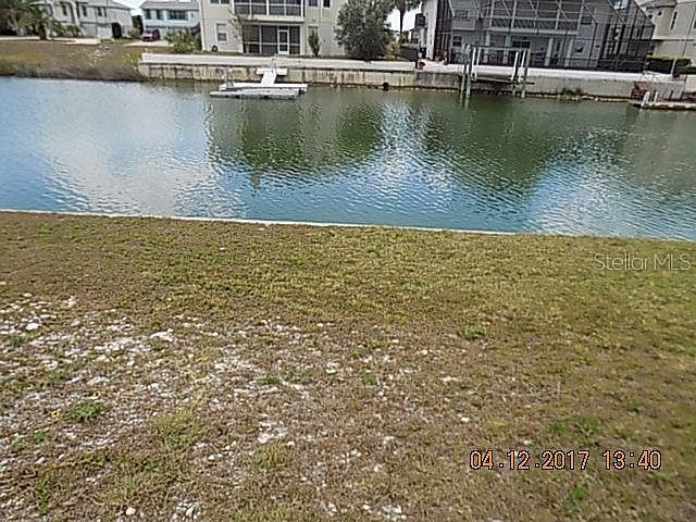 2nd image of 3416 Amberjack Dr