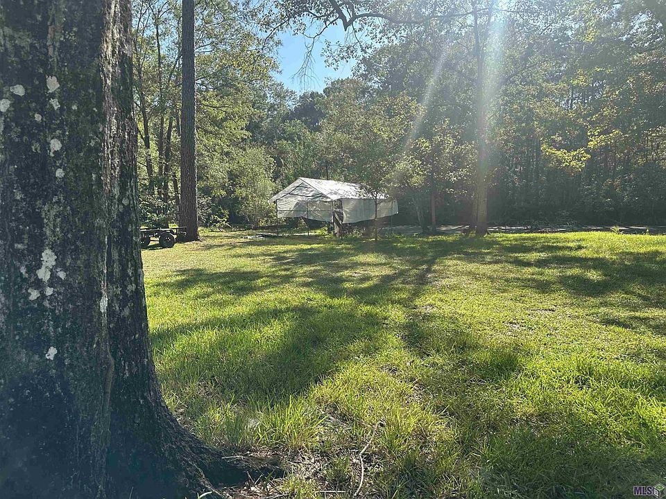 1st image of 16677 Gunboat Landing Rd