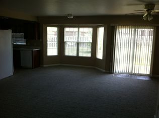 110 Hickory Ridge Dr, Saint Robert, MO 65584