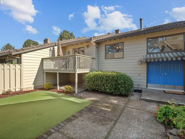 6296 Belmont Way, West Linn, OR 97068