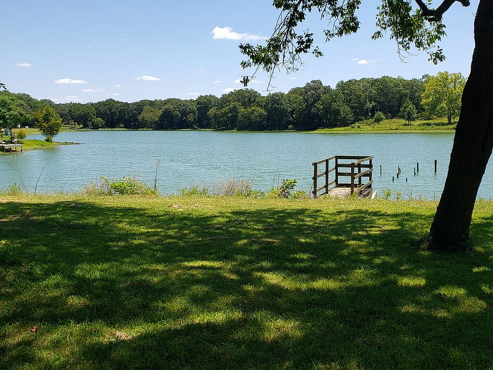 2nd image of 555 County Road 1681