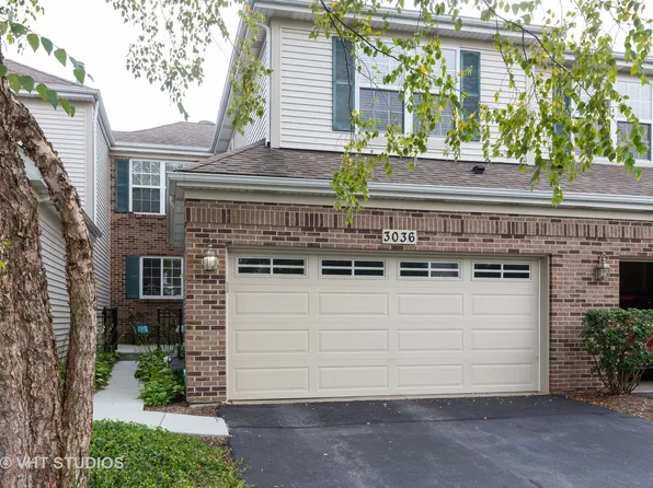 3036 Saganashkee Ln, Naperville, IL 60564