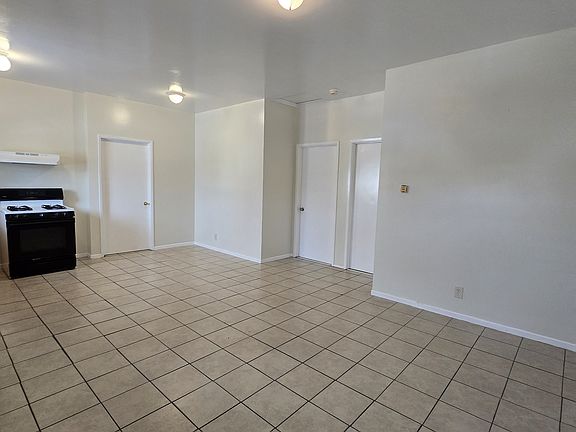 5th image of 5027 Dalton Ave