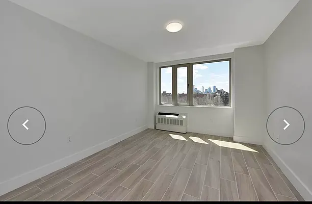 Rented by Metropolis International Realty Inc. | media 17