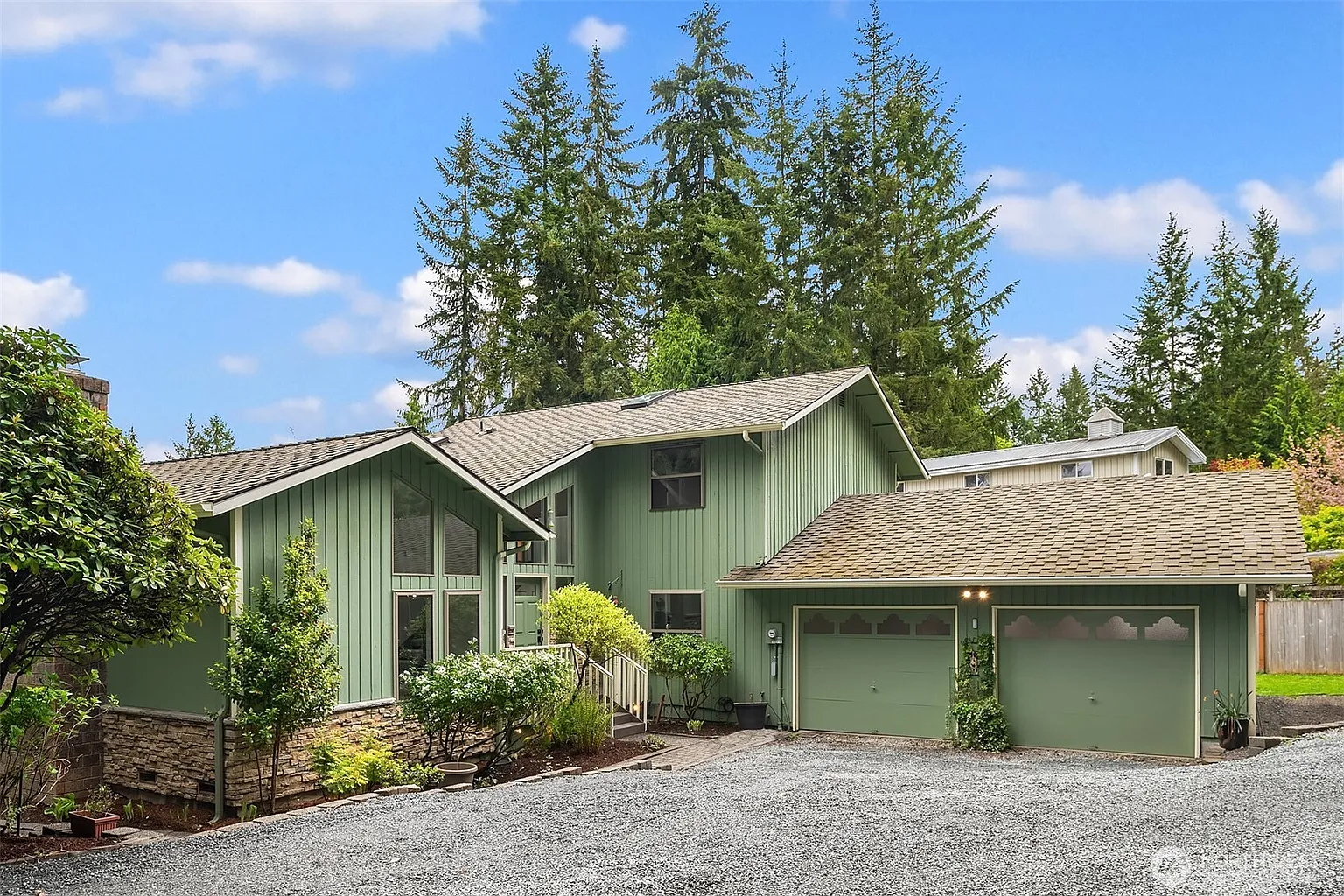 21923 49th Avenue SE photo 1