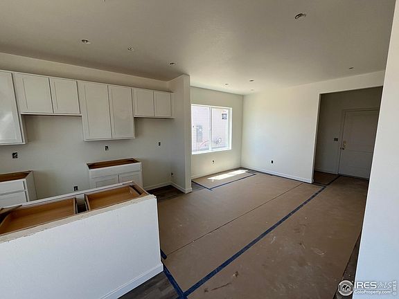 4th image of 3804 Katmai Ave