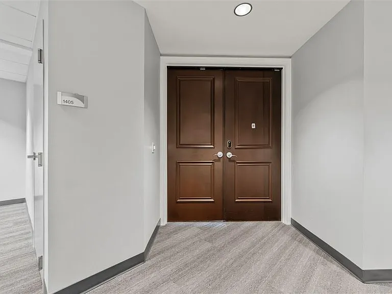 449 S 12th St #1405 — Photo 2