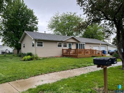 3 Park Ln, Canton, SD, 57013