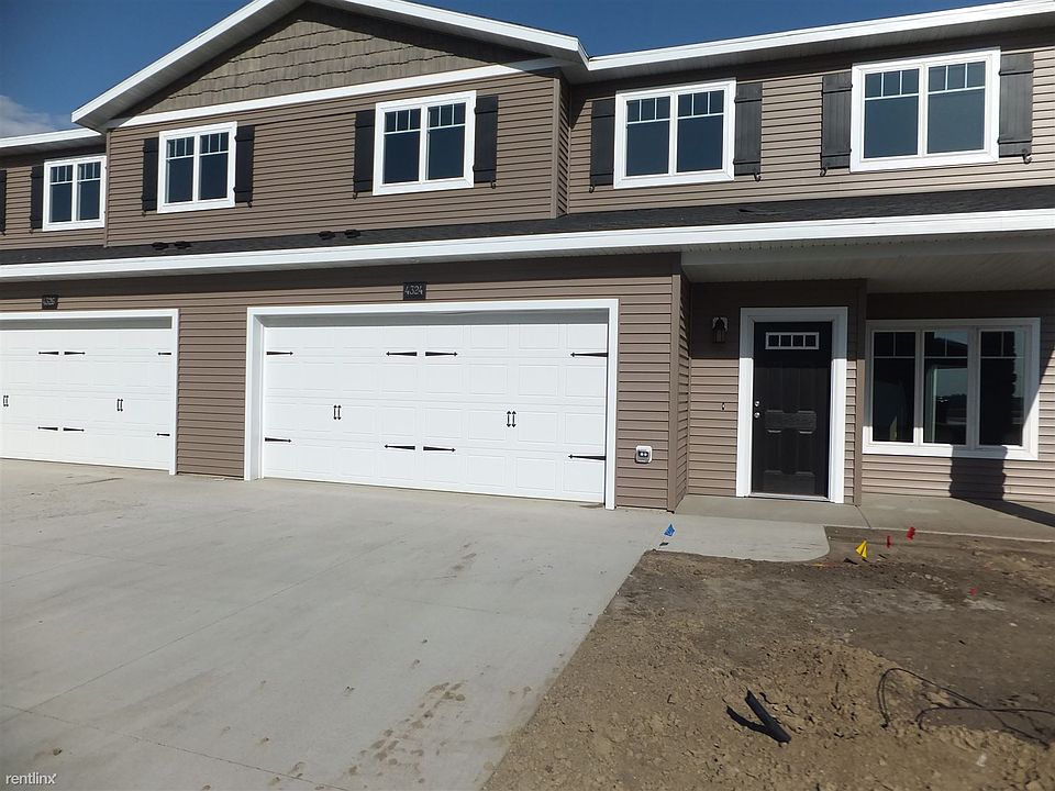 Trenton Cottage Townhomes1