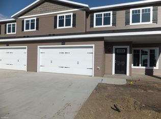 4328 Trenton Dr, Bismarck, ND 58503