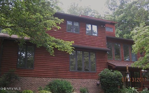 2nd image of 185 Clover Valley Cir