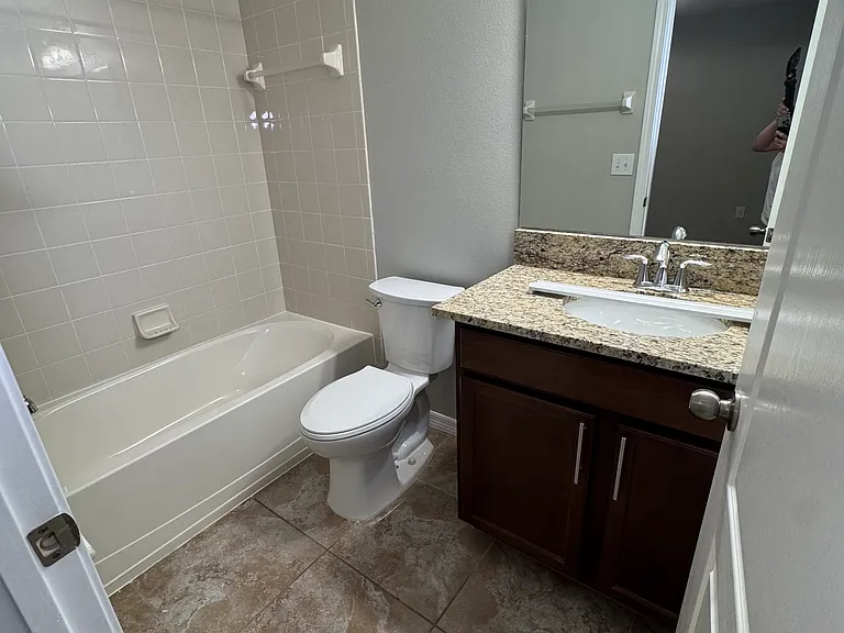 2707 Lantern Hill Ave — Photo 20