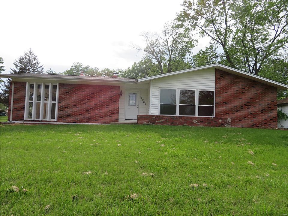 1st image of 11905 Roseview Ln