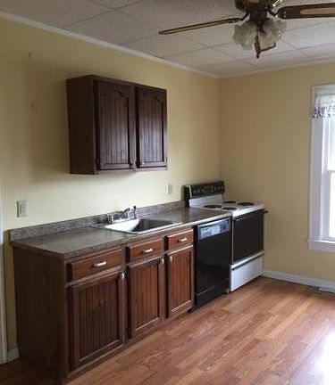 4th image of 3423 Lincoln Ave