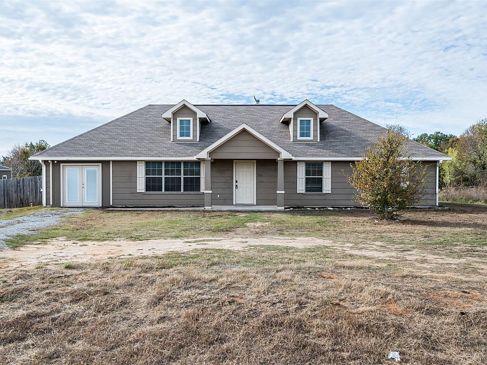 1st image of 174 Oakley Cir