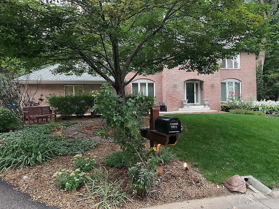 2nd image of 7021 Shannon Dr