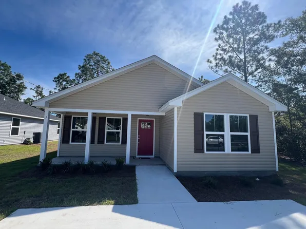 7 Imaginary Ln, Crawfordville, FL 32327