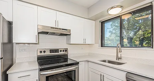 Lakeside at Wheaton Apartments Photo 1
