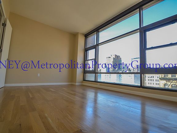 4th image of 120 W 23rd St #14BJN