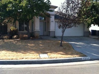 5645 N Violet Ave, Fresno, CA, 93722