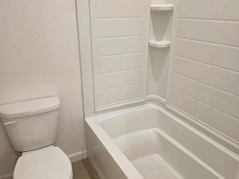1816 Golden Willow Ave — Photo 13