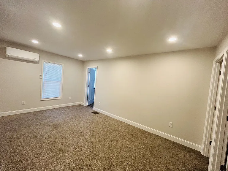 1700 W University Ave — Photo 2