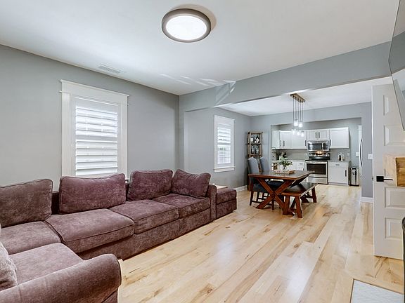 3rd image of 1014 N 6th St