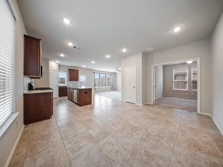 5031 Chestnut Orchard Dr — Photo 8