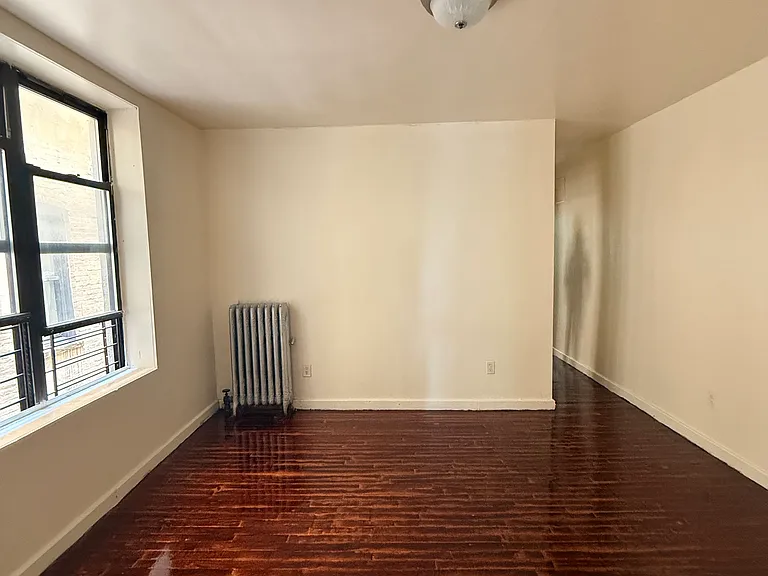 4627 Park Ave #2 — Photo 2