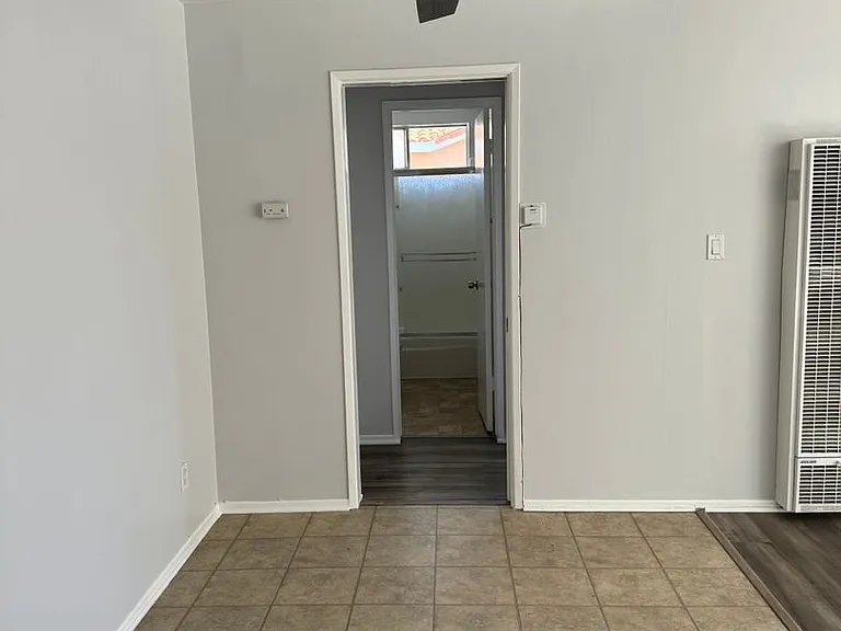 1422 Madrid Ave — Photo 4