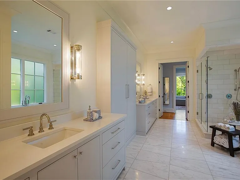 840 Kenry Ct — Photo 43