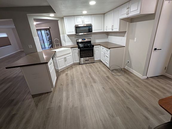 5th image of 8193 Holly Oak St #8193
