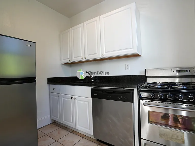 86 Brainerd Rd #8 — Photo 4