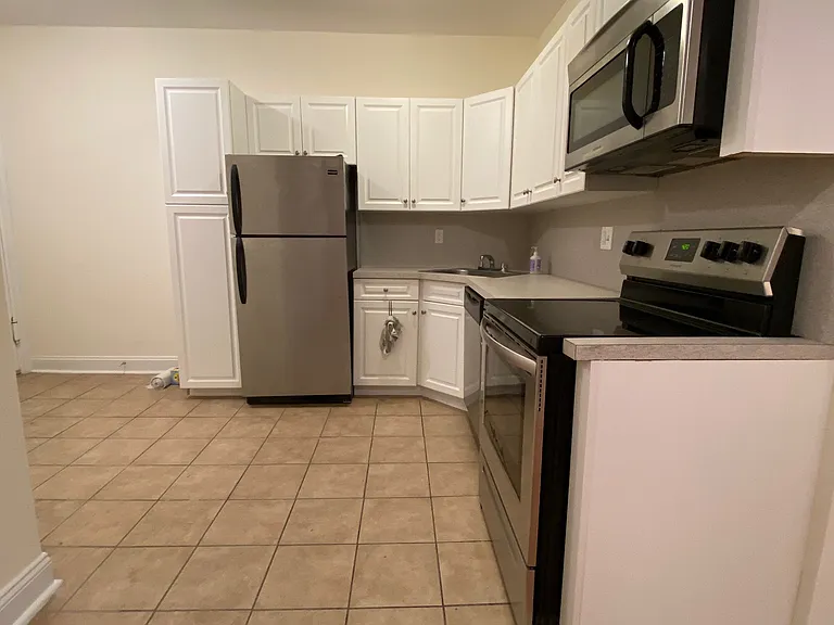 43-33 42nd St #4D — Photo 4