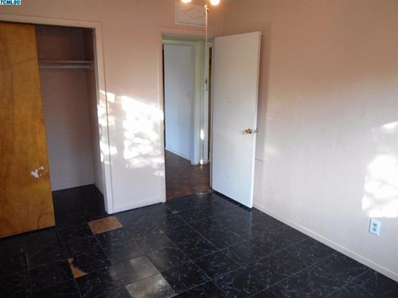 4th image of 848 11th St