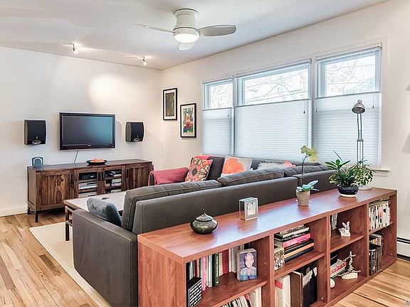 2nd image of 43 Cromwell Pl