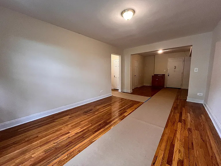 31-77 33rd St #4A — Photo 3