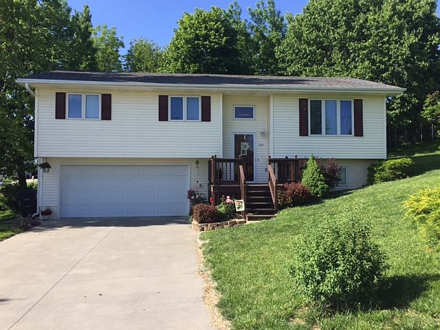 1st image of 302 E 12th Corso