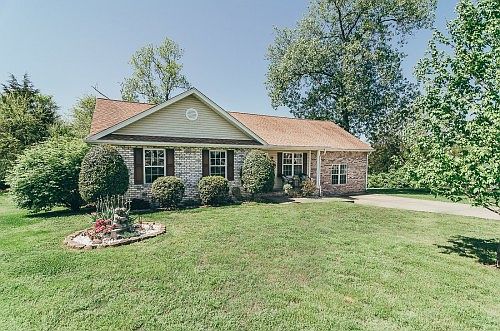 2nd image of 1229 Langwood Ct