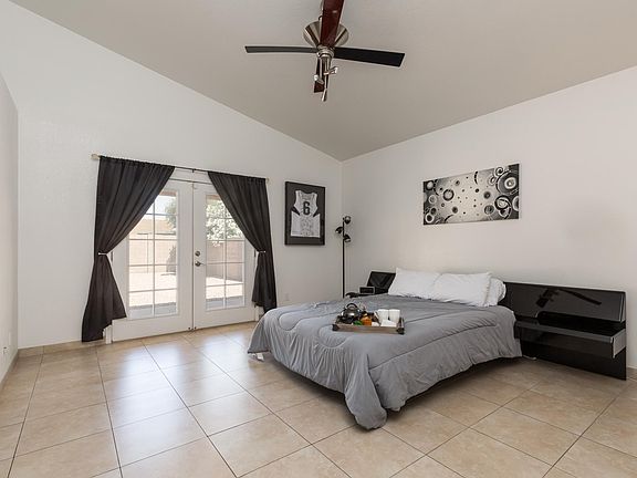 4th image of 2931 N 83rd Pl